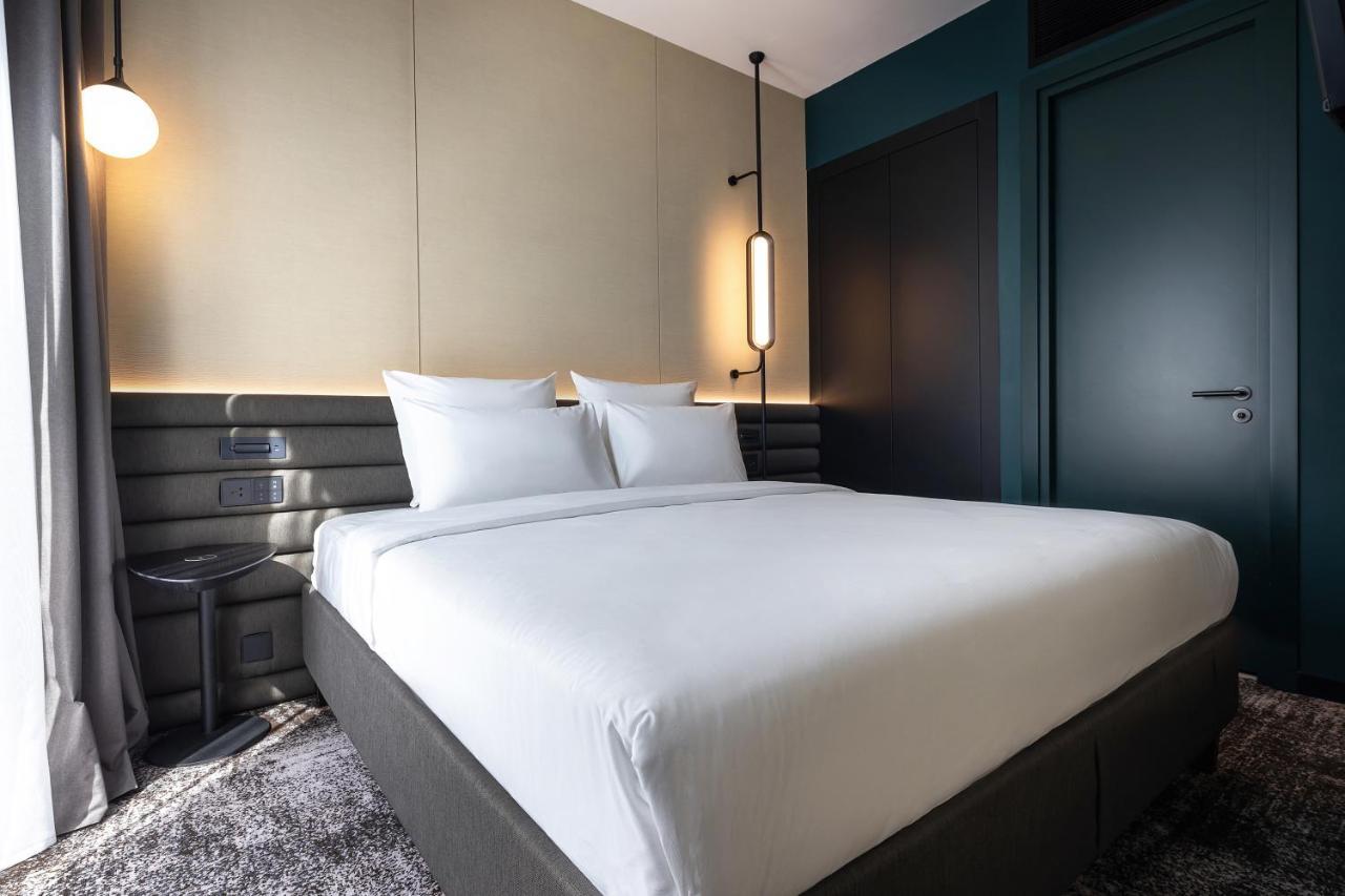 Novotel Living Almaty Jetisu Exterior foto